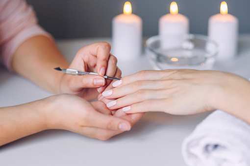 9 Best Nail Salons in Delaware